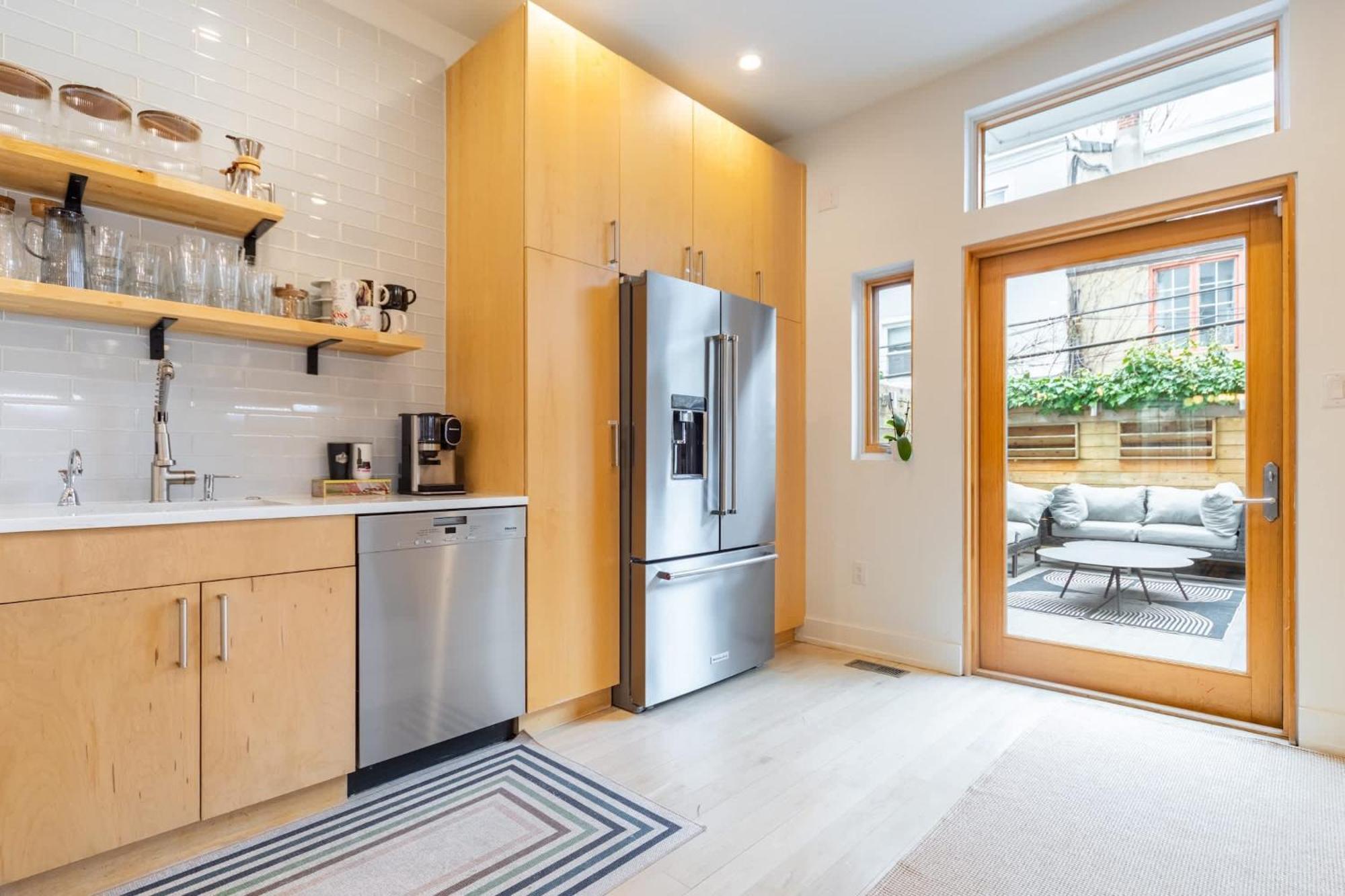 Cozy 4br Townhouse Walk To Fitler Sq & Riverwalk *