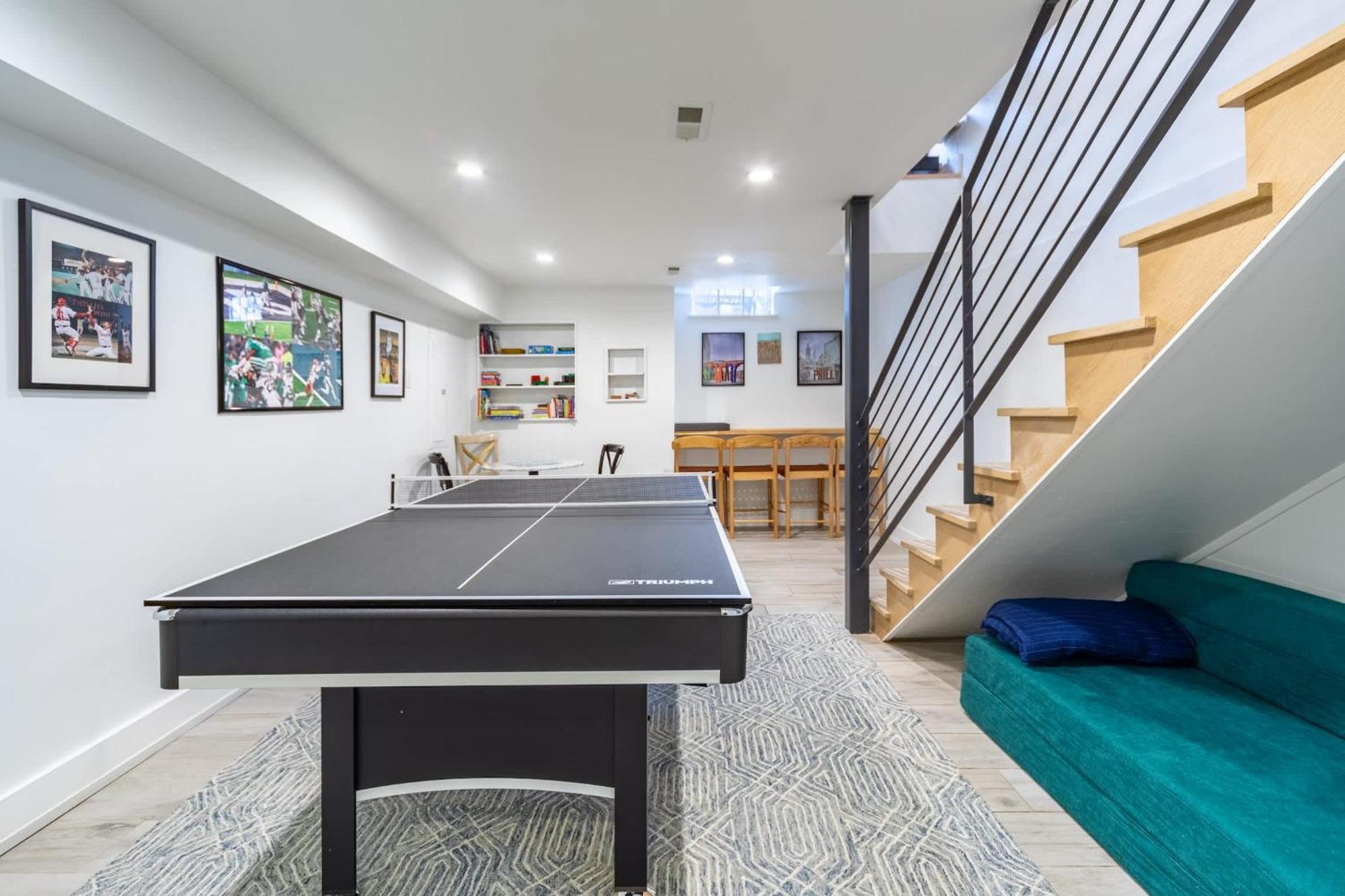 Cozy 4br Townhouse Walk To Fitler Sq & Riverwalk Holiday home *